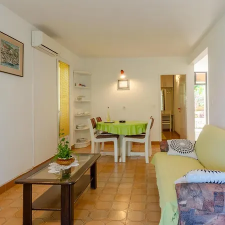 Nanica Prigradica Apartment Blato (Korcula)