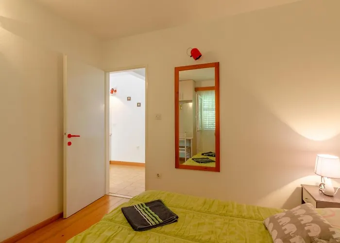 Nanica Prigradica * Blato (Korcula)